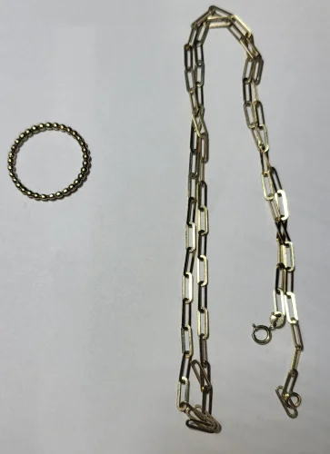 złoty łańcuszek i pierscionek