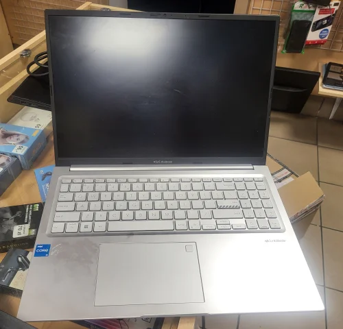 LAPTOP ASUS VIVOBOOK X1605V